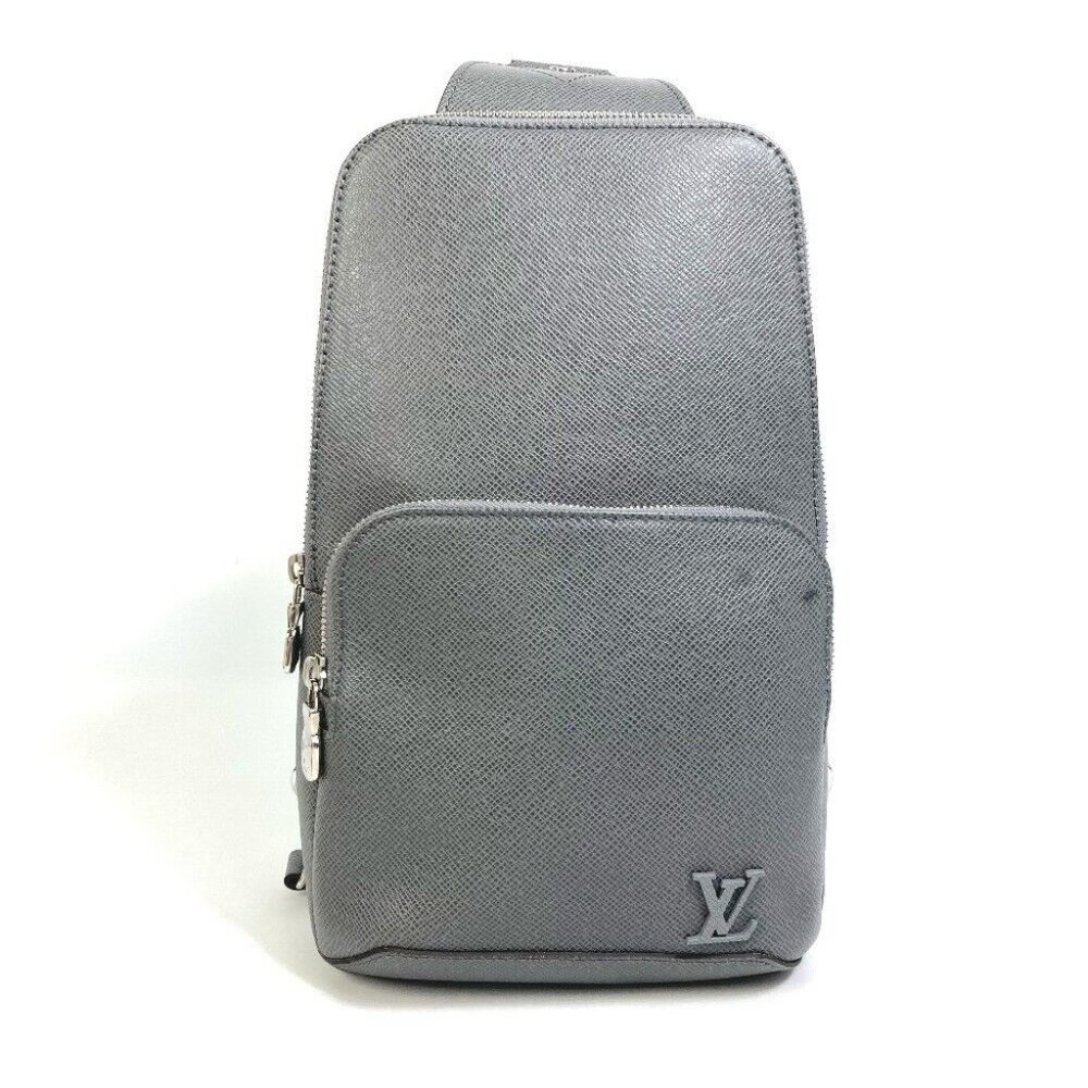LOUIS VUITTON Taiga Avenue-Backpack Shoulder Bag TaigaLeather gray